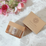 シワもくすみも乾燥も気になるけどじっくり向き合うほどの時間が取れない私にぴったりなオールインワンがこちら💁&zwj;♀️💕・これひとつでシワ改善・美白*ケア・ハリケアまで期待できちゃう「薬用リンクル&hellip;のInstagram画像