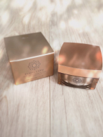 .肌の調子がよかったら、朝の準備時間も気分よく過ごせそうだなと思います☀️パーフェクトワン 薬用リンクルストレッチジェルは、これひとつで顔から首元までお手入れできるんです👌🏻 ̖́-‬忙し&hellip;のInstagram画像