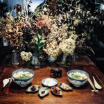 先日のランチ。うな玉雑炊でした😊．玉露園さんからいただいた「こんぶ茶」と日本酒で味付けしたうな玉雑炊。こんぶ茶があると味付けが決まりやすいので嬉しいです。ほっこり温まりました☺️．#&hellip;のInstagram画像