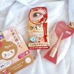 .⁡⁡⁡⁡たるんだ目元まわりスッキリ⁡セット✨⁡⁡⁡⁡メモケアクリーム、ORIPUCHI、JUSO BATH POWDERのセットです！⁡⁡⁡⁡まずメインのメモケアクリーム☺️普段手で目&hellip;のInstagram画像