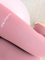 30代後半。ぽよぽよおなかにアプローチするため、毎日、バランスボールとストレッチをしています。今回、試してみたのは、以前から、とっても気になっていた@belmise_official「リムー&hellip;のInstagram画像