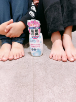 子どもの足の臭いがヤバイ😱💦⁡⁡⁡ねー、子どもたちの足まじでめっちゃ臭いんだけど😂みんなのとこどう？？🤔⁡⁡夏とか本当に悩んでて洗ってもまだ臭かったりして😫⁡薬用石鹸使ったり足&hellip;のInstagram画像