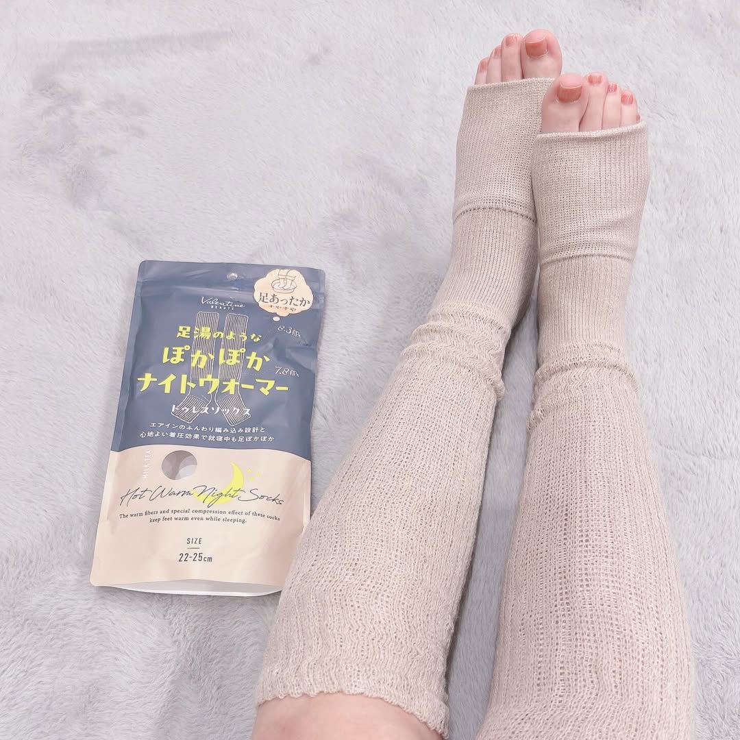 口コミ投稿：‎🤍︎︎︎︎︎︎☑︎足湯のようなぽかぽかナイトウォーマー（ミルクティー）.毎日まいにち寒い…