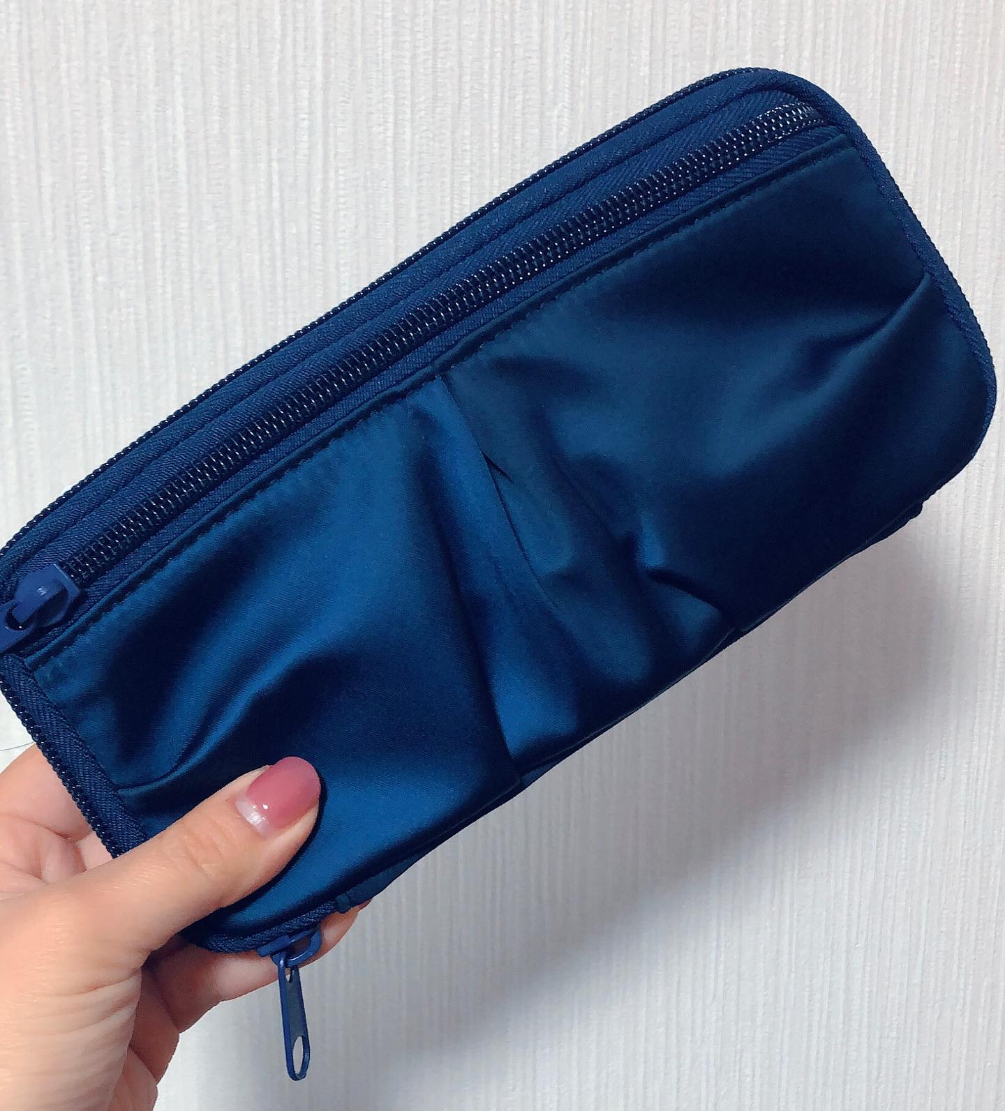 口コミ投稿：💙💙💙今年は改めて学びの年にしたいと思い、筆記用具を揃えました♪FABFABのペンケース✒…