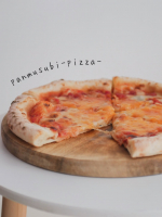 ✎𓂃 𝘱𝘢𝘯𝘮𝘶𝘴𝘶𝘣𝘪-𝘱𝘪𝘻𝘻𝘢-🍕　全国の名店の冷凍パンがお取り寄せできるオンラインサイト「ぱん結び」🥐今回は熊本県の【ピザよし】さんの【トマトソース𝘗𝘐𝘡𝘡𝘈3枚セット】を食&hellip;のInstagram画像