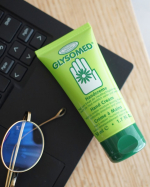 .＼ ちゃんと守る ／手洗いや食器洗いの回数が多いと気づいたら指先がごわっとしている日もありまして&hellip;食器洗いのときに面倒くさがって手袋しない自分も悪いんですけど（昔の自分だったら信じられない！&hellip;のInstagram画像