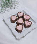 ..バレンタインはいつも買う派なんだけど@kyoritsu_kitchen さんのキットを使って作ってみたよ◎◎！チョコ溶かすだけで簡単🍫子供ともいっしょにできちゃう！楽しかったから&hellip;のInstagram画像