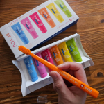 以前から気になっていた&hellip;クラプロックス ビーユー6種類のフルーツフレーバー歯みがきと歯ブラシ１本セット試しました!クラプロックスって可愛らしいカラーで目を引くだけでなく歯みがきのフレーバーも&hellip;のInstagram画像