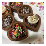 バレンタインのチョコキット🍫🍫✨かわいいチョコができました💞ねこちゃんの型は少しいびつになってしまったけれどかわいい😻美味しい😻💞手作りは楽しいなぁ💝#PR #共立食品株式会社 #手作り&hellip;のInstagram画像