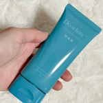 薬用天然クレンジング Do White+ チューブタイプを使ってみました✨ 無香料で使いやすく、毎日のクレンジングタイムに取り入れやすいのが嬉しいポイント。やわらかい使い心地で、乾燥が気になる季節&hellip;のInstagram画像