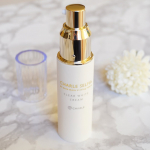 夜のお手入れのデイリースペシャルケア✨＠charle_official_jp シャルレセルフィア クリアホワイトクリーム〈クリーム〉ハイドロキノン効果に着目して開発されたクリームコクの&hellip;のInstagram画像