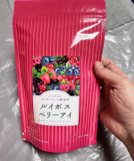 もともとルイボスティーが好きで外出先でも家でもよく飲んでます✭先日、娘を出産しまして産前産後で携帯を触る頻度が増えてしまい目の疲れが気になっておりましたそんなときにこちらの商品を見つけて&hellip;のInstagram画像