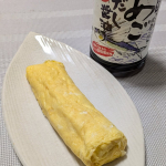 お弁当に欠かせない、たまご焼き甘くしたり、塩味にしたり&hellip;日々違う味で作ってるけど〜初！！寺岡屋のあごだし醤油で作ってみたよ😘💖卵2個にあごだし醤油小さじ1/2ちょいくらい。マヨネーズ小さ&hellip;のInstagram画像