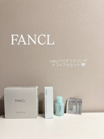 ︎暖房が欠かせない毎日外との寒暖差もあって肌のコンディションがゆらぎやすい季節🤍朝しっかり保湿したつもりでもお昼過ぎには乾燥を感じることも！毎年この時季はうるおいケアを見直したくな&hellip;のInstagram画像