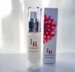 .👩🏼&zwj;⚕️💭お肌の話。40代入ってからホルモンバランスの乱れで荒ぶってるなーって、そんなときは肌も心もトーンダウンという悪循環で&hellip;。さらに周りのママ友がモデル級美女が多くて。何もかもがトゥ&hellip;のInstagram画像