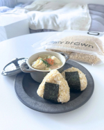 ．玄米「mybrown」をお試ししています🌾健康を大切にする方を主食からサポートするために誕生した玄米サブスクリプションサービス「mybrown」。朝はパン派でしたが 玄米を取り入れる&hellip;のInstagram画像