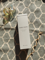 PRシャルレセルフィア　クリアホワイトローション綺麗な透明感のある肌を目指してシャルレセルフィアさんのクリアホワイトローションを使ってみました。クリアなサラッとしたローションがお肌&hellip;のInstagram画像