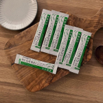 ハイ・ゲンキスピルリナをお試ししました。手軽なスティックタイプです。パッケージもシンプルでGOOD！酵素ってどんな味かな？不味かったらどうしよう&hellip;とおそるおそる、そのまま粉末をテイスティング。好きな味&hellip;のInstagram画像