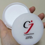 #PR #コスメジタン #コスメ時短 #時短コスメ #monipla美容液成分94％、こすらないピーリングができる保湿力の高いバーム。手に取ると、バームがトロンととろけ、肌にスッとなじみます。&hellip;のInstagram画像