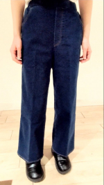 デニムは、きついから、嫌だなってなって、いつのまにか、デニム＝ちょっと勇気がいる存在になって、あんまり履いてませんでした🥹でも、このミラクルワイドデニムは違いました♡まず、ウエストがゴムで本当&hellip;のInstagram画像