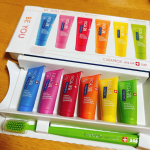 クラプロックスビーユー歯ブラシ＋歯みがきボックスセットカラフルでかわいい歯磨き粉がセットに！その日の気分で選べる！コンパクトなので旅先に持っていくのも⭕️6種類のカラー＆フルーツフレーバ&hellip;のInstagram画像