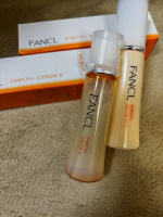 ※ファンケル✨✨エンリッチプラス、化粧水と乳液..シワ改善✨と記載されてるだけあってとにかくしっとり🫣開封後６０日で使い切り🙌なのでめちゃくちゃ期待大🙌毎日特にほうれい線には塗りたくっ&hellip;のInstagram画像