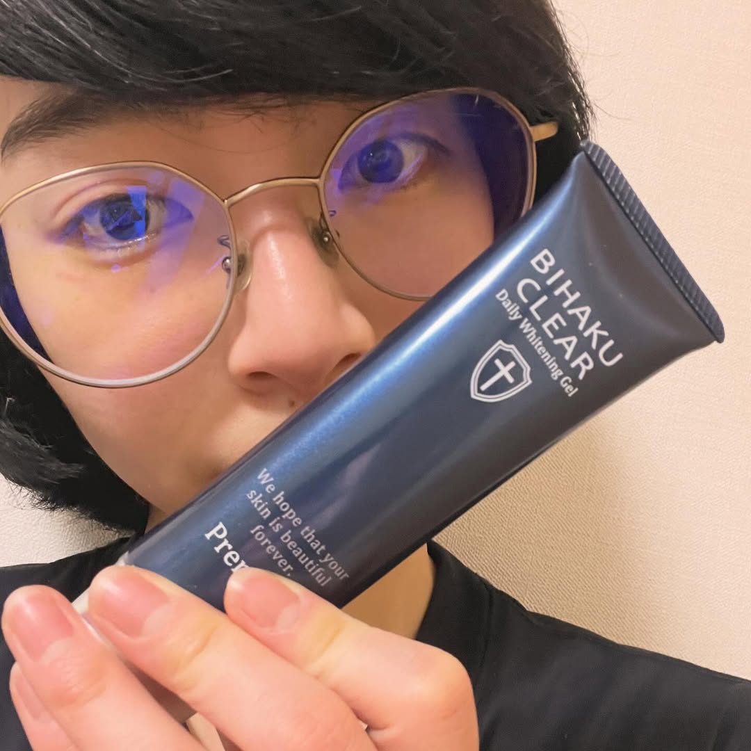 口コミ投稿：今回は、薬用美白オールインワンゲル「ビハククリア プレミアム」を使ってみました✨…