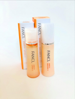 .／しっとり、やわらかく＼..ファンケルエンリッチプラス..化粧液と乳液をセットで使ってみて乾燥が気になりやすい時期でも肌がふわっとやわらかく感じられました..化粧液はす&hellip;のInstagram画像