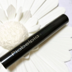 スクワランをはじめとする良質な動植物油をベースに消炎作用にある（シコニン）を配合として作られたリップクリームピアベルピアリップグロスミニをご提供頂きました♡★リップグロスミニ★・ムラサ&hellip;のInstagram画像