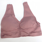 ヴィーナスナイト ワイヤレス ナイトブラ生地の肌触りとフィット感がよく、やさしいホールド感で快適なつけ心地です。ワイヤレスで長時間つけていても疲れにくい気がします。服を着たときの形もキレイなところ&hellip;のInstagram画像