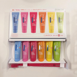 カラフルな見た目がかわいいクラプロックスビーユー 歯ブラシ＋歯みがきボックスセットを使ってみました。クラプロックス定番の歯ブラシCS5460と、6種類のフルーツフレーバーの歯みがきがセットに&hellip;のInstagram画像