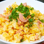 #PR #野菜をMOTTO #母の日ギフト #野菜スープ #monipla嫁が作るたらこ入り魚肉ソーセージと玉子だけの薄味シンプルチャーハンだけど、好物なんだなー。のInstagram画像