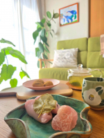 ♬PR  明日香野さま @asukafoods のキャンペーンに当選して和菓子セット(西日本)をいただきました🩷和菓子、特に桜餅大好きな私としてはたまらん詰め合わせ🥰桜餅よもぎ大福春の&hellip;のInstagram画像