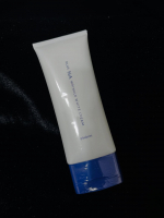 40歳になりまして、エイジングケア用品いただくことが増えました。有り難い。。プラスキレイ 「プラスNAリンクルホワイトクリーム」シミの原因を予防ですって。シミに気付いてからの行動なの&hellip;のInstagram画像