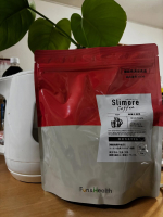 新日本製薬さんからの提供でスリモアコーヒーラテ☕️⁡ブラックが飲めない人でも飲みやすくて砂糖不使用だから体脂肪が気になる人でも毎日飲めて嬉しい🏃&zwj;♀️⁡血糖値の上昇を緩やかにしてくれる働&hellip;のInstagram画像