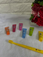 ☆。.:＊・゜⁡⁡💎クラプロックスビーユー💎歯ブラシ➕歯みがきボックスセット⁡⁡⁡6種類のフルーツフレーバーと歯ブラシ(CS5460)1本のセット!!!⁡⁡⁡フレーバーは✨&hellip;のInstagram画像