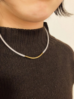 コラントッテの女性ブランドLierreyのループネックレスをお試ししました磁気の力で血行をよくし続け、日々の首こりや肩こりを改善してくれるそうです毎日身につけてますが、少し 首のこりが改善され&hellip;のInstagram画像