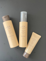 乾燥やゆらぎが気になるこの時期に、「AK usual」シリーズをライン使いしてみました🫧&ldquo;日常に寄り添うセラミドケア&rdquo;というコンセプトの通り、どのアイテムもやさしい使い心地が印象的。ローシ&hellip;のInstagram画像