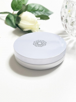 ╲パーフェクトワン ╱⁡薬用SPホワイトニングUVバーム［医薬部外品］⁡SPF50+ PA++++⁡メイクしながらスキンケア発想のUV下地。やわらかなバームがなめらかに伸びて、肌にフィ&hellip;のInstagram画像