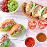 お家でお手軽サンドイッチ🥪全国の美味しいパンと出会えるぱん結びさま( @pan_musubi )から兵庫県三田市にあるパンプキンさまのミールキットセットが届きました🥖お家でベーカリーサンドが&hellip;のInstagram画像