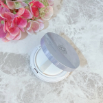 \ ノーファンデ肌ってこんなに簡単だっけ？😳💓/・すっぴんのようなノーファンデ肌で素肌に自信がある💫そんなメイクをしたいなぁと最近頼っているのがPERFECT ONEの薬用SPホワイトニング&hellip;のInstagram画像