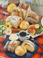 ..全国の名店の冷凍パンがお取り寄せできるオンラインサイト「ぱん結び」&nbsp;🥖パン屋さんが焼きたてのパンを冷凍で届けてくれるよ🥪今回は緑豊かな郊外、大阪府吹田市千里万博公園に2007年7月&hellip;のInstagram画像