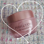 #PR #新日本製薬 PERFECT ONE の薬用スーパーモイスチャージェルをお試ししました♡ぷるんとしたみずみずしいジェルで、肌にのばすとスーッとなじむ使い心地✨ベタつきにくいのにしっ&hellip;のInstagram画像