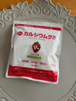 成長期のお子様の栄養を美味しくサポートしてくれる「カルシウムグミV+」（イチゴ味）を体験しました🍓・お子様のカルシウム不足が気になる・お子様が偏食、少食気味だ・お子様の成長が気になる・ス&hellip;のInstagram画像