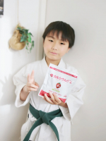 Recommended ItemsカルシウムグミV+イチゴ味が我が家の子供達のお気に入り✨お気に入りすぎて何回もリピートしてるよ✨お友達も好きで欲しがるーー！笑・お子様のカルシウ&hellip;のInstagram画像