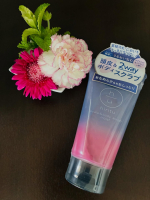 ✳︎【ヒリツ】スカルプ&ボディスクラブ頭皮とボディ、両方に使えるスクラブ♡ボディスクラブは使ったことあるけど頭皮は初めての体験！まずは頭皮&darr;&darr;&darr;シャンプー前、予洗い後の濡れた頭皮&hellip;のInstagram画像