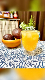🍹🍹🍹Making Passionfruits Sour🥰🍹⁡小笠原直送のパッションフルーツで生パッションフルーツサワー作る🥰🍹⁡以前訪れた父島の某ペンションの常連客に教えてもらったパッショ&hellip;のInstagram画像