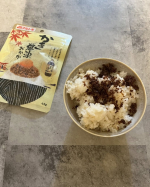 ❄︎めちゃくちゃ美味しいマルトモふりかけ🤤牡蠣醤油おかかなんて最高すぎる、、✨こちらは白米にかけただけでめちゃくちゃ美味しい！生卵もかけたら旨味が倍増します！2歳息子もめちゃくちゃ&hellip;のInstagram画像