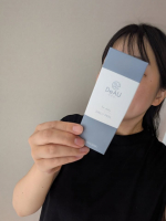 💙角質ケアに興味があって、@ekumede「DeAU デイリーピール [角質柔軟美容液]」を使い始めました✨ブルーのボトルが素敵💙角質ケア成分AHA(※1)を2％(※2)配合した導入美容&hellip;のInstagram画像
