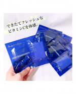 【モニター】⁡キャシーズチョイス『C-フレッシュホワイトマスク』𓈒𓂂𓂃◌𓈒𓐍ビタミンC誘導体4%配合を実現したセパレート仕様のフェイシャルマスク✨左側に美容液、右側にビタミンCパ&hellip;のInstagram画像